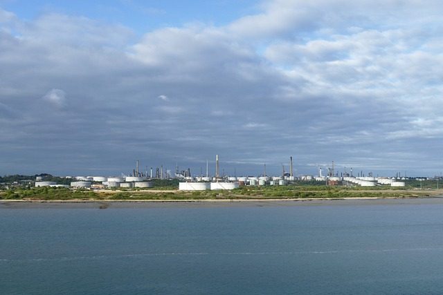 refinery