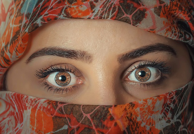 stare